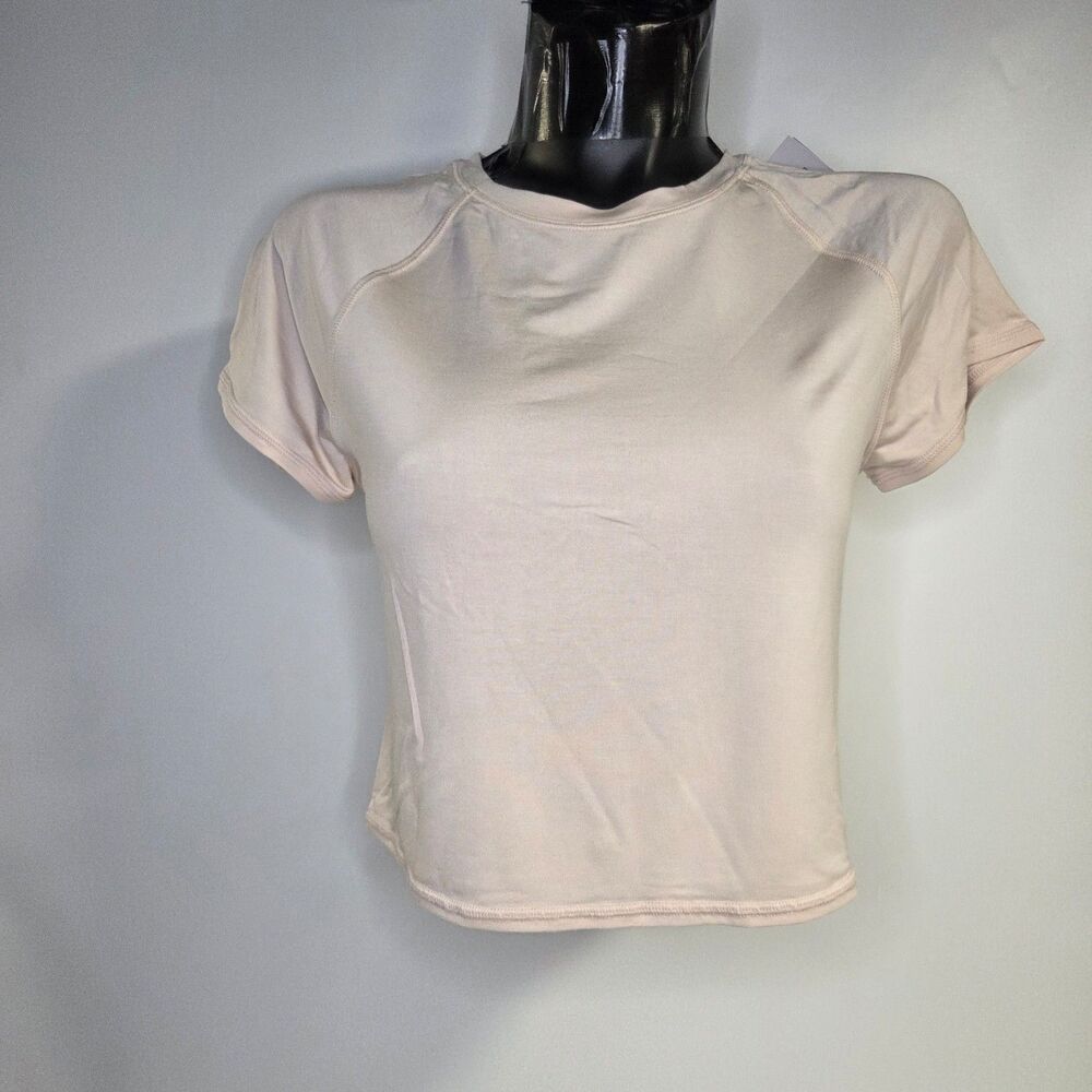 Joy Lab Moisture Wicking Short Sleeve Crop T-Shirt Cream Large NWT Butter Soft